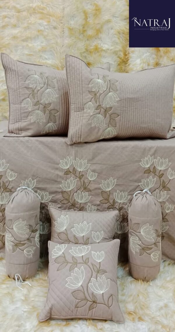 Seven Star beautiful 7pc Embroidery Bedding set